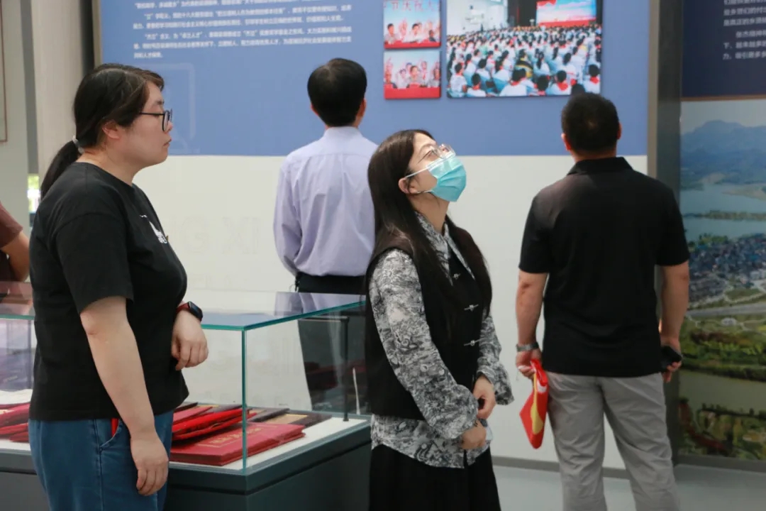 4.webp.jpg 4.webp.jpg